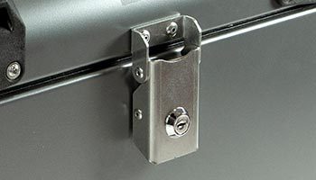 Bumot-Australia-EVO-Top-Case-keyed-lock